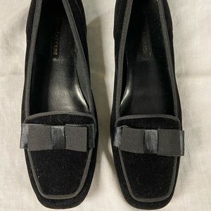 Velvet Black flats